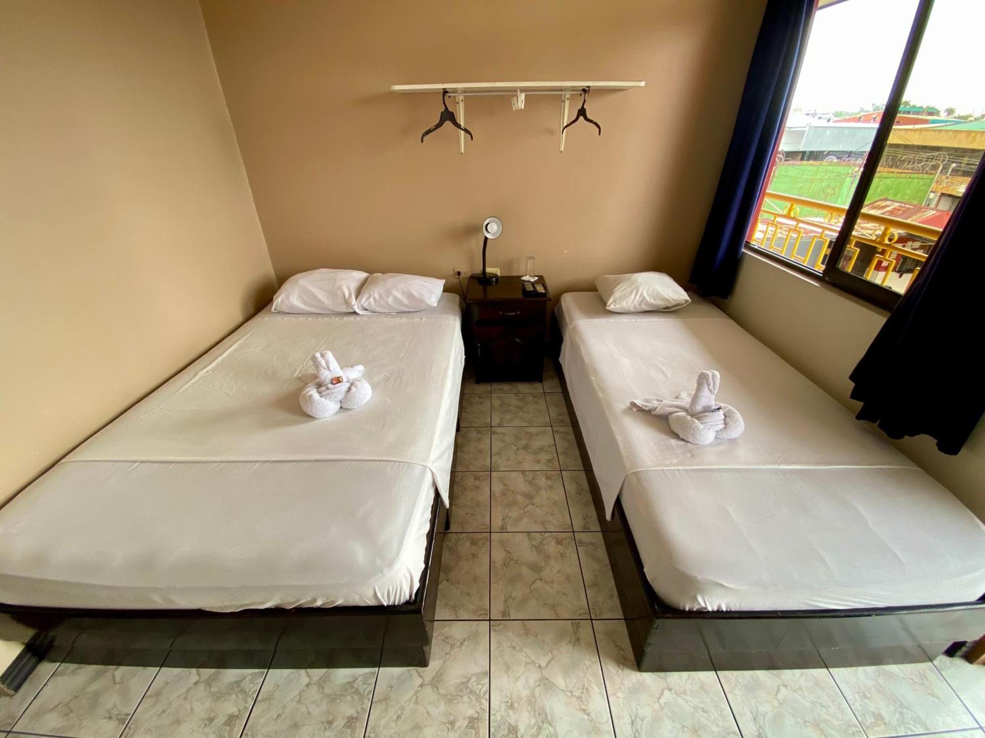Hotel Costa Del Sol Puerto Limon Eksteriør bilde